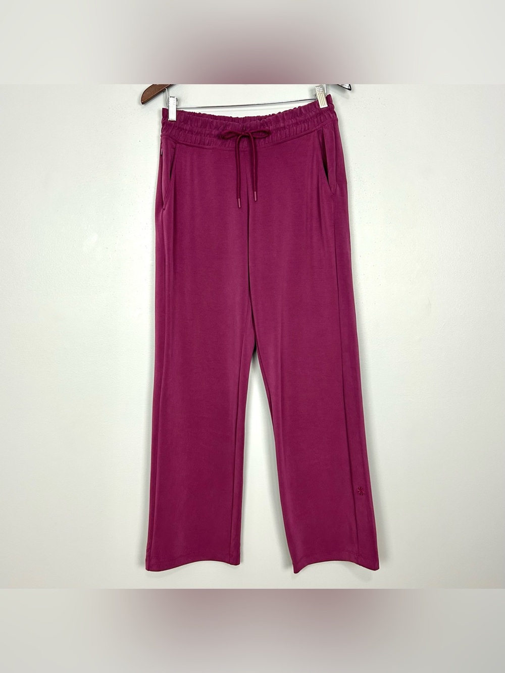 Athleta Seasoft Mid Rise Straight Pants Women’s Size S Wildberry Pull On Plush - Picture 3 of 10